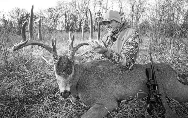 Hunting Tips — How to Kill a Deer image 0