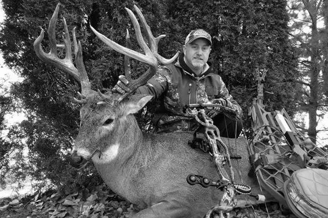 Why Do Hunters Only Kill Bucks? photo 1